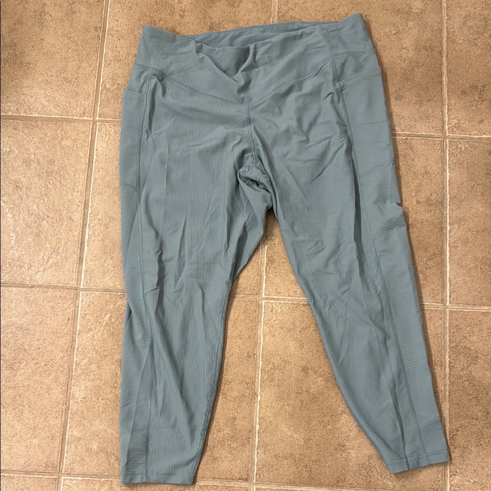 Old Navy blue xxl High-Rise Leggings